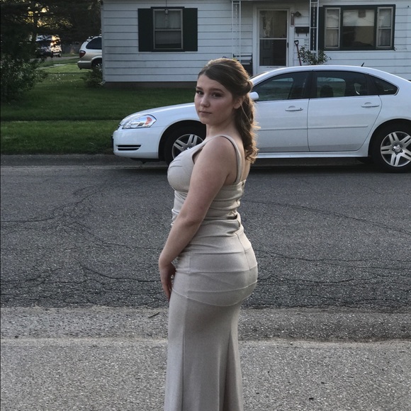 Sparkly Tan Prom dress - Picture 1 of 2